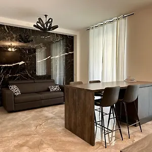 Magic Place Bergamo! Classy In The Heart Of The Apartment Bergamo